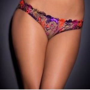 Agent Provocateur Zuri Brief